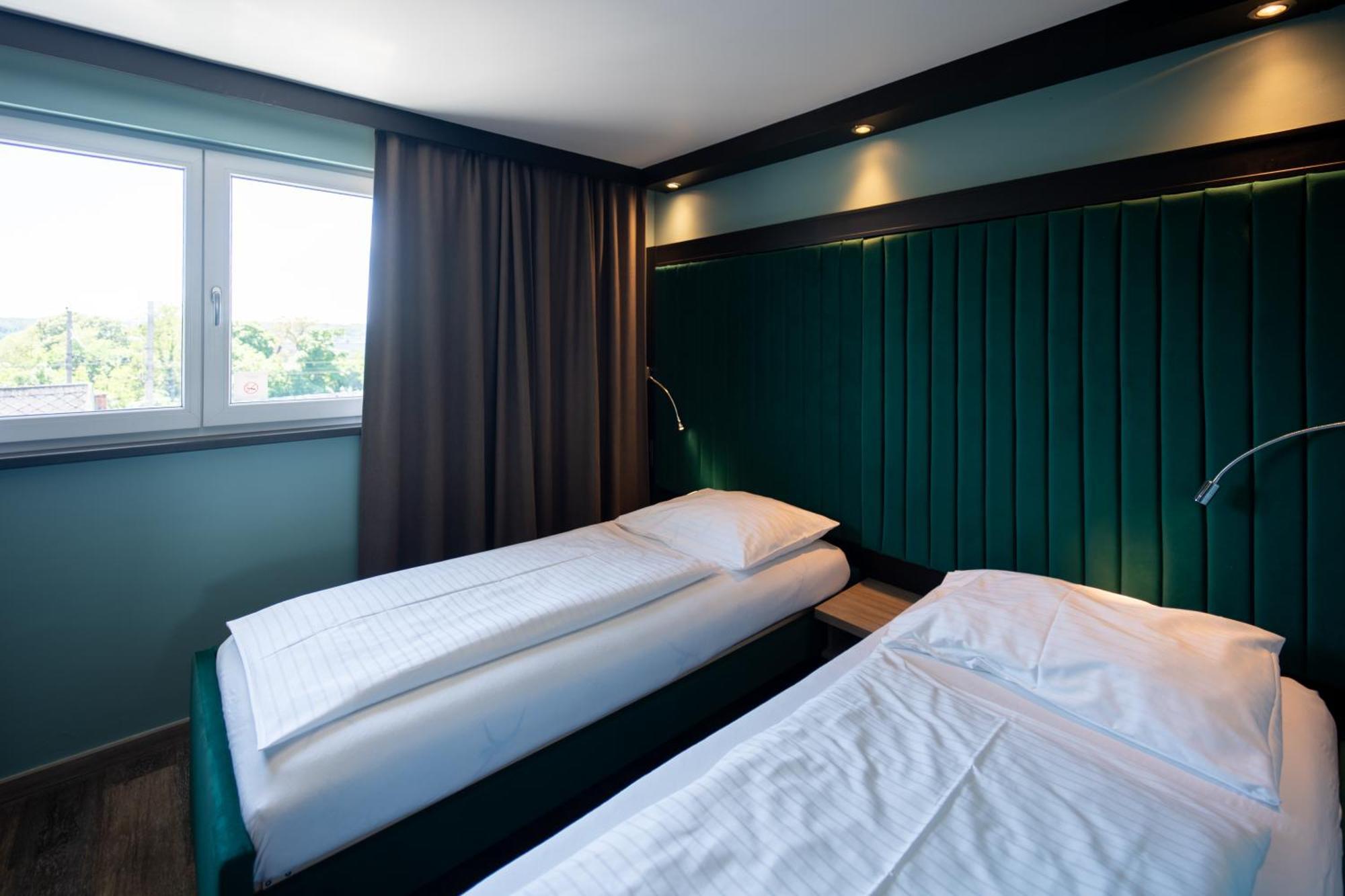 Design & Budget Hotel Wien Schoenbrunn Exteriör bild